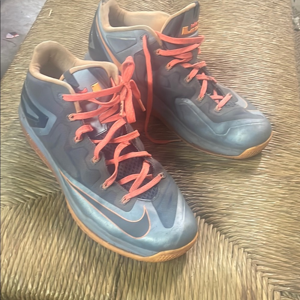 Nike Athletic Shoes - Gray and Orange